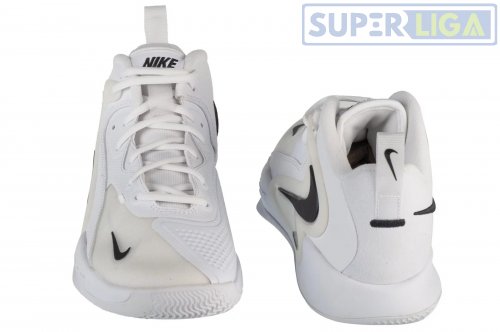 Волейбольные кроссовки Nike HyperSet 2 FQ7070-101
белый 