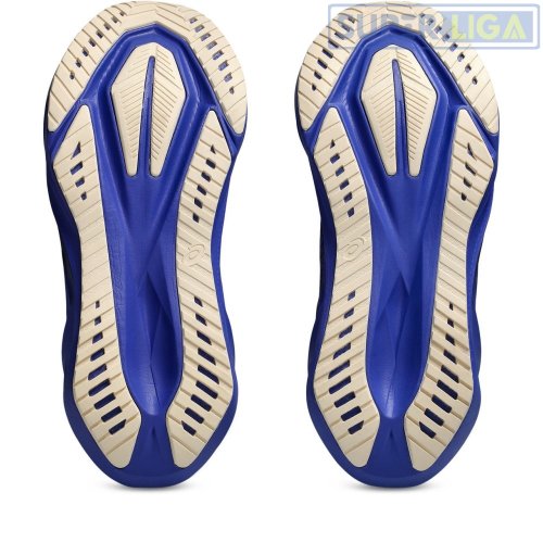 Беговые кроссовки Asics NOVABLAST 5 фиолетовый (1011B974-004) SS2026