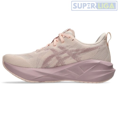 Жіночі бігові кросівки Asics NOVABLAST 5 рожевий (1012B765-702) SS2026