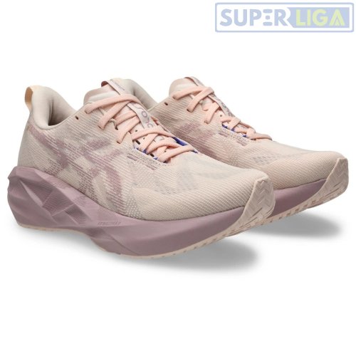 Жіночі бігові кросівки Asics NOVABLAST 5 рожевий (1012B765-702) SS2026